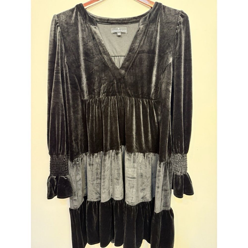 Pomander Place Tuckernuck Velvet Tiered Dress 3x  Black Date Night Holiday Party